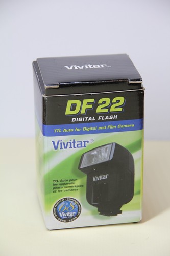 Vivitar df22 flash - vivitar, attacco